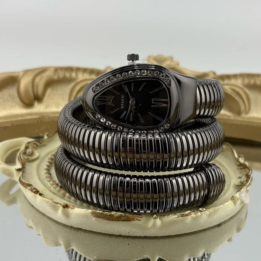 Full Black Serpenti Style Watch | Stainless Steel | Water Resistant